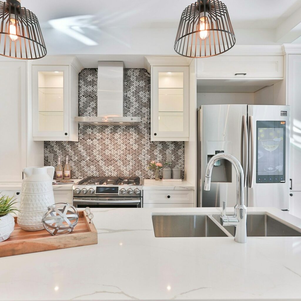 dining set photography